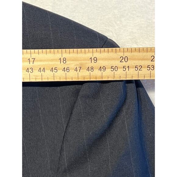 Jos A Bank 41R 32W Navy Blue Pinstripe 2 Piece Suit Jacket Pants Set - Picture 9 of 16